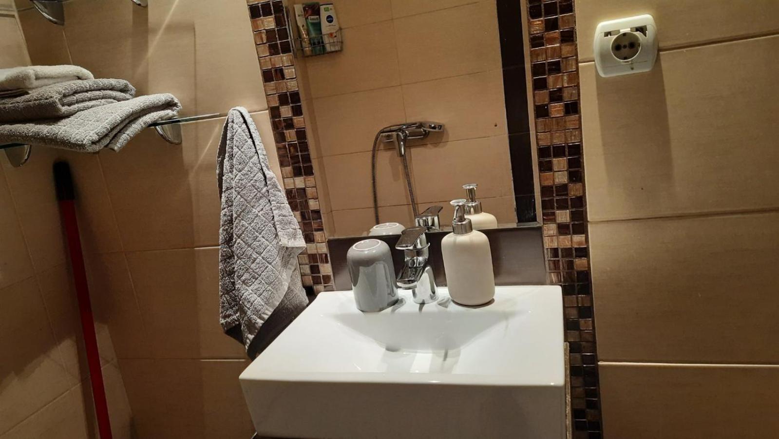 ベオグラードDuplex Studio Mansardaアパートメント エクステリア 写真