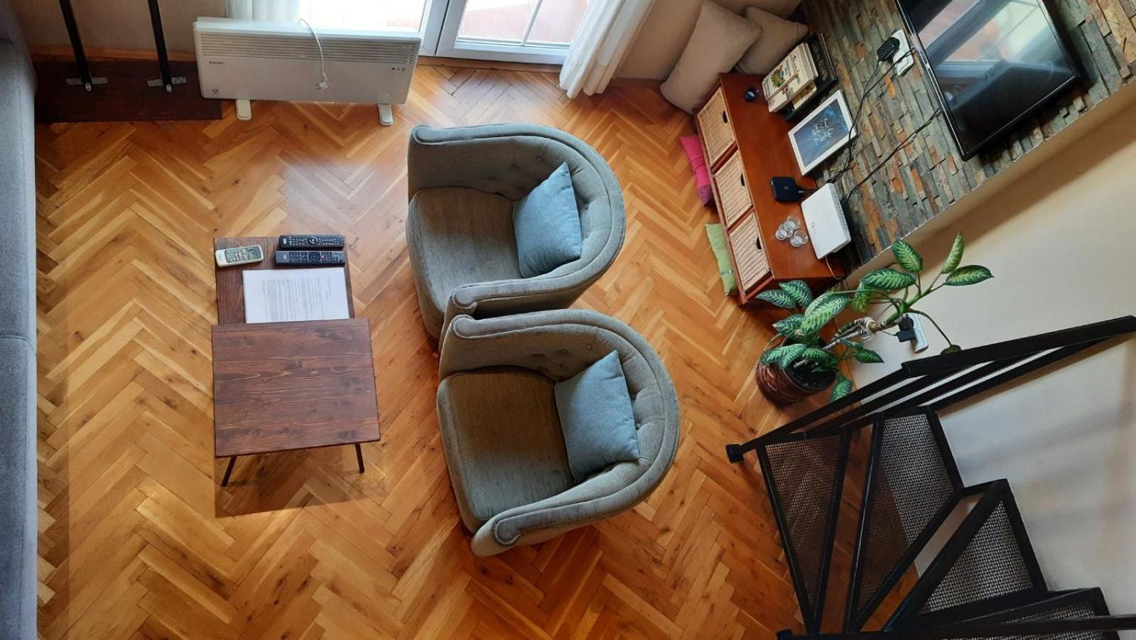 ベオグラードDuplex Studio Mansardaアパートメント エクステリア 写真